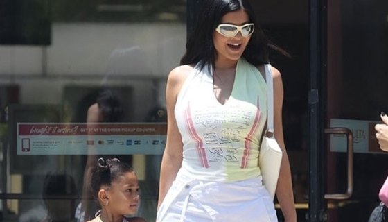 Kylie Jenner Stormi Webster