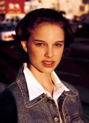 Natalie Portman
'The Professional' Premiere
November 3, 1994:Los Angeles, CA. 
Natalie Portman
'The Professional' Premiere
Photo®Berliner Studio/BEImages