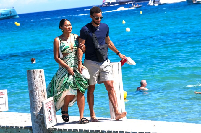 Stephen & Ayesha Curry In Saint-Tropez