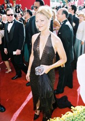 Edie FalcoEmmy Awards - 10 Sept 2000September 10, 2000 Los Angeles, CAEdie FalcoArrivals at the 52nd Annual Emmy Awards held at the Shrine Auditorium.Photo®Berliner Studio/BEImages