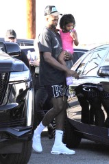 Tristan Thompson is seen leaving with True after dance class in Los Angeles.

Pictured: Tristan Thompson,True Thompson
Ref: SPL5332795 160822 NON-EXCLUSIVE
Picture by: PhotosByDutch / SplashNews.com

Splash News and Pictures
USA: +1 310-525-5808
London: +44 (0)20 8126 1009
Berlin: +49 175 3764 166
photodesk@splashnews.com

World Rights