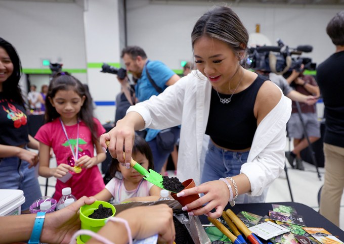 Olympic Gymnast Suni Lee Surprises Her Elementary School for Back-to-School