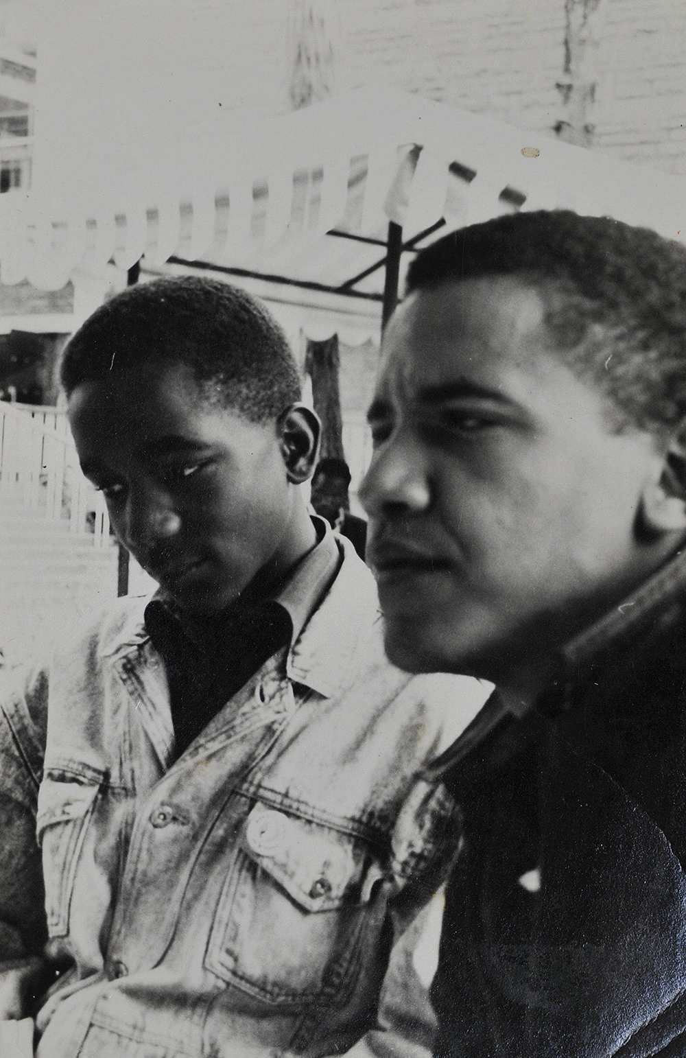 Various Barack Obama family images