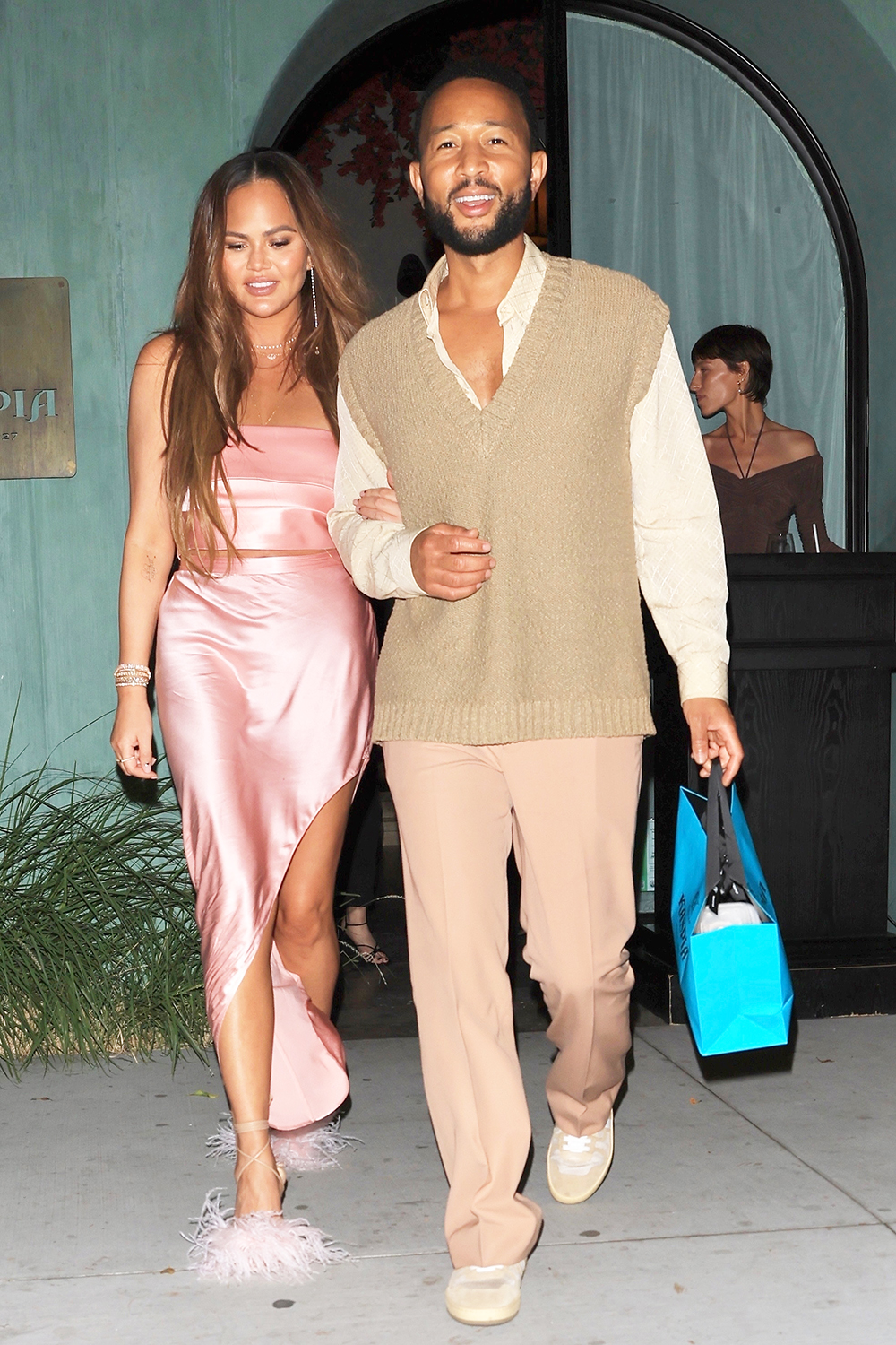 West Hollywood, CA  - *EXCLUSIVE*  - John Legend and his wife Chrissy Teigen enjoy a dinner date at Caviar Kaspia LA in West Hollywood.

Pictured: John Legend, Chrissy Teigen

BACKGRID USA 21 JULY 2023 

USA: +1 310 798 9111 / usasales@backgrid.com

UK: +44 208 344 2007 / uksales@backgrid.com

*UK Clients - Pictures Containing Children
Please Pixelate Face Prior To Publication*