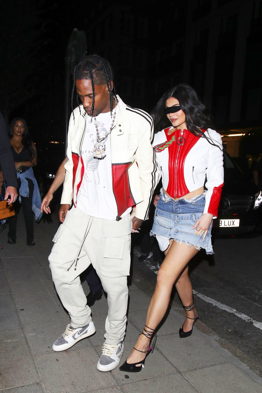 London, UNITED KINGDOM  - Kylie Jenner and Travis Scott are the perfect unit as they coordinate outfits for a night out at The 22 in London, UK.Pictured: Kylie Jenner, Travis ScottBACKGRID USA 7 AUGUST 2022 BYLINE MUST READ: Old Boy's Club / BACKGRIDUSA: +1 310 798 9111 / usasales@backgrid.comUK: +44 208 344 2007 / uksales@backgrid.com*UK Clients - Pictures Containing ChildrenPlease Pixelate Face Prior To Publication*