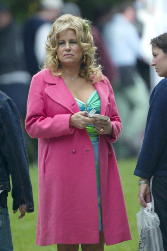 Jennifer Coolidge filming