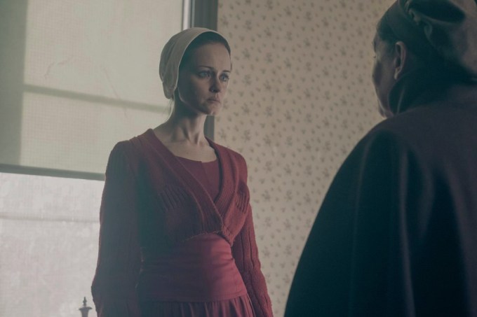 Alexis Bledel In ‘The Handmaid’s Tale’ TV Show Season 2 – 2018