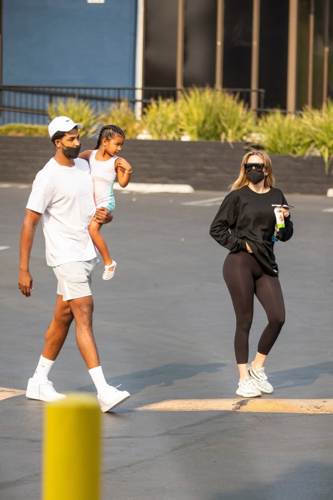 Khloe Kardashian, Tristan Thompson, & True Walk In Calabasas