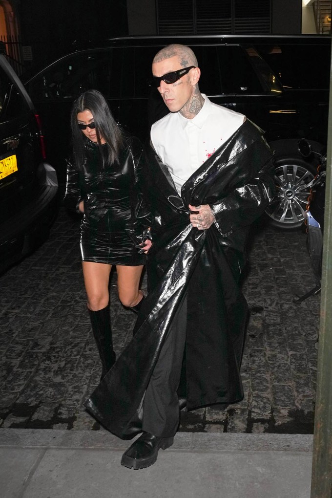 Kourtney Kardashian & Travis Barker