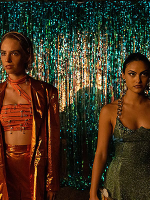 Camila Mendes Maya Hawke