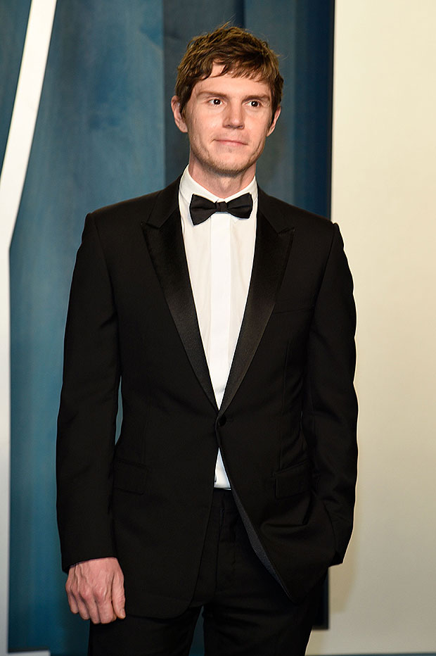 Evan Peters