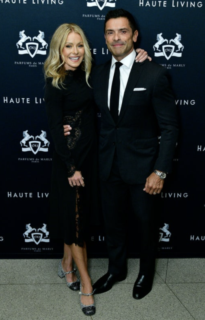 Kelly Ripa and hubby Mark Consuelos