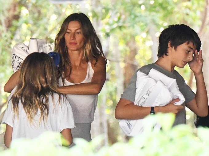 Gisele Stays With Tom