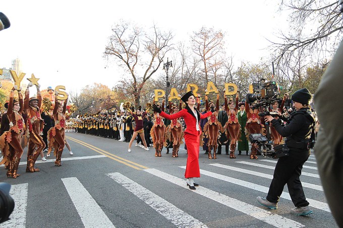 Lea Michele Performing At The Macy’s Parade