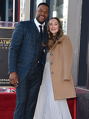 Michael Strahan, Kayla Quick