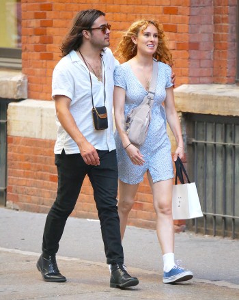 Bruce Willis's daughter Rumer Willis with her boyfriend Derek Richard Thomas shopping in Soho, New York, NY on September 20, 2022. Photo by Dylan Travis/ABACAPRESS.COM

Pictured: Derek Richard Thomas,Rumer Willis
Ref: SPL5487486 200922 NON-EXCLUSIVE
Picture by: AbacaPress / SplashNews.com

Splash News and Pictures
USA: +1 310-525-5808
London: +44 (0)20 8126 1009
Berlin: +49 175 3764 166
photodesk@splashnews.com

United Arab Emirates Rights, Australia Rights, Bahrain Rights, Canada Rights, Greece Rights, India Rights, Israel Rights, South Korea Rights, New Zealand Rights, Qatar Rights, Saudi Arabia Rights, Singapore Rights, Thailand Rights, Taiwan Rights, United Kingdom Rights, United States of America Rights