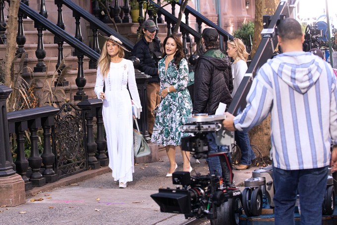 Sarah Jessica Parker & Kristin Davis On Location