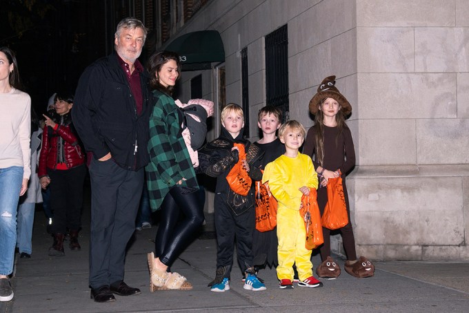 Alec & Hilaria Baldwin With The Kids