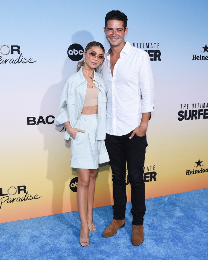 Sarah Hyland & Wells Adams