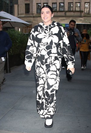 NEW YORK, NY- OCTOBER 19: Lauren Spencer-Smith seen arriving at NBC's Today Show in New York City on October 19, 2022. Credit: RW/MediaPunch
Lauren Spencer-Smith at NBC's Today Show, New York, USA - 19 Oct 2022