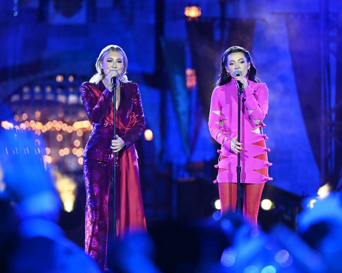 Maddie & Tae performing