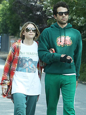 Ashley Olsen, Louis Eisner
