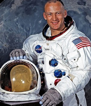 buzz aldrin