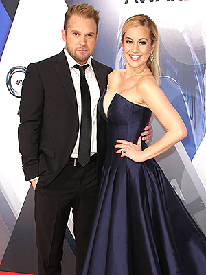 Kellie Pickler, Kyle Jacobs
49th Annual CMA Awards, Nashville, America - 04 Nov 2015