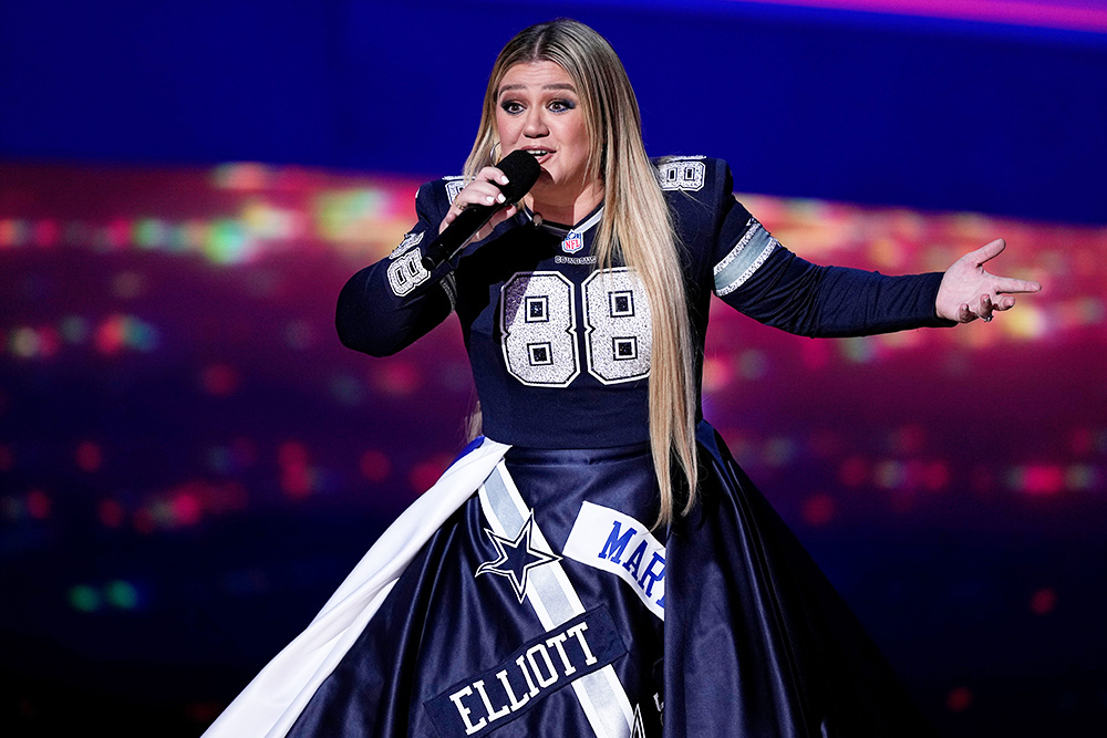 Host, Kelly Clarkson talks during the NFL Honors award show ahead of the Super Bowl 57 football game, in Phoenix
Super Bowl Honors Football, Phoenix, United States - 09 Feb 2023