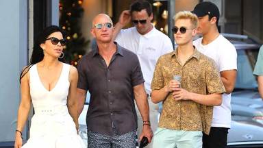 jeff bezos gf with sons