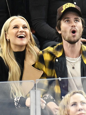 kelsea ballerini, chase stokes