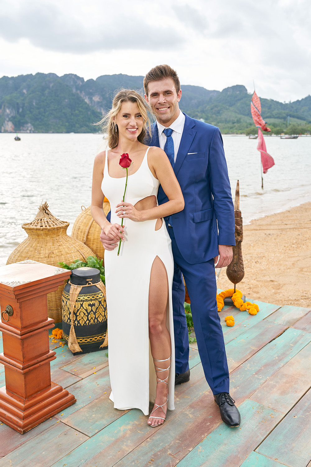 THE BACHELOR - “Finale and After the Final Rose” - It’s a crucial week in Thailand as Zach introduces Gabi and Kaity to his family. A live studio audience watches as Jesse Palmer sits down with Zach and his three final women to watch the emotional conclusion of his journey. MONDAY, MARCH 27 (8:00-11:00 p.m. EDT), on ABC. (ABC/Craig Sjodin)
KAITY, ZACH SHALLCROSS