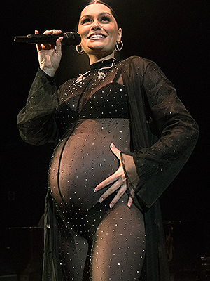 Jessie J pregnant