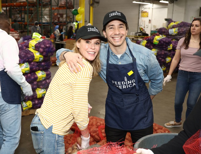Julie Bowen and Justin Long