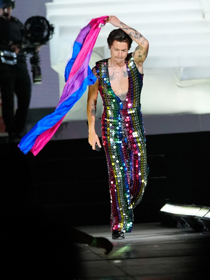 Harry Styles performs at Coachella 2022
