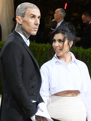 kourtney kardashian travis barker