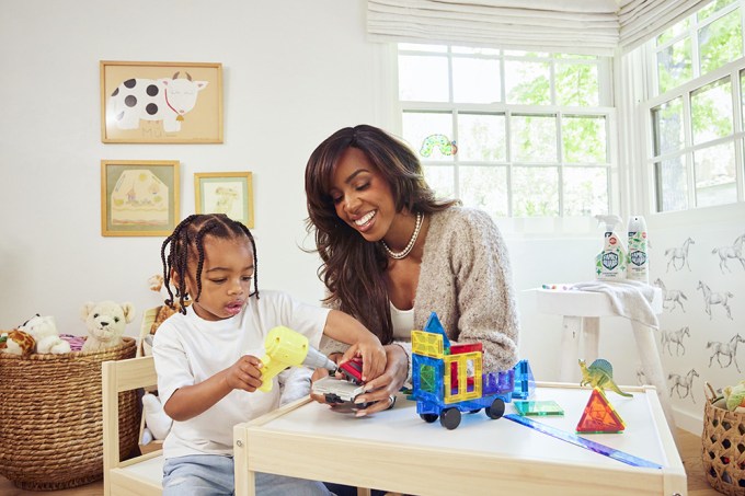 Kelly Rowland & her son Noah