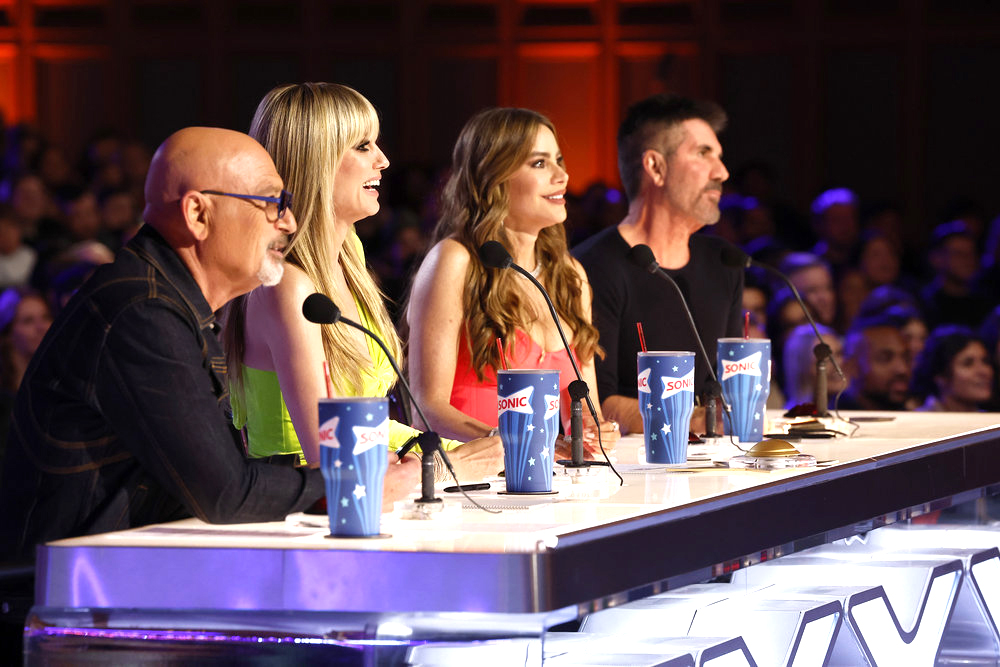 AMERICA'S GOT TALENT -- "Auditions 1" Episode 1801 -- Pictured: (l-r) Howie Mandel, Heidi Klum, Sofia Vergara, Simon Cowell -- (Photo by: Trae Patton/NBC)