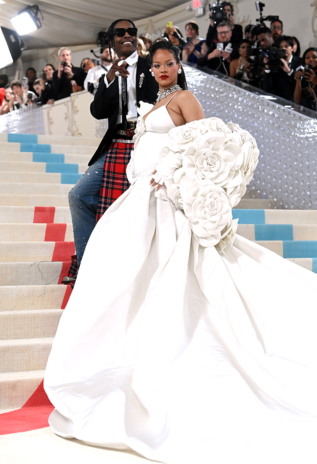 rihanna hints wedding