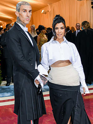 kourtney kardashian baby born