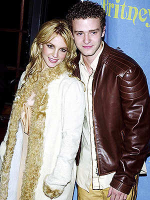 Britney Spears dances to Justin Timberlake 'Holy Grail' song