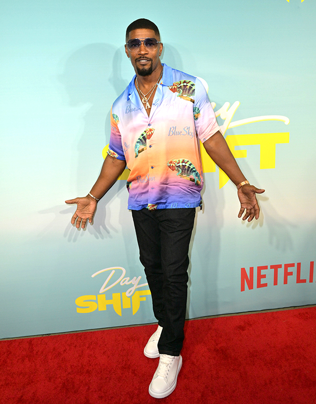 Jamie Foxx poses at the 'Day Shift' film premiere in Aug. 2022