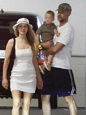 Jennifer Lawrence and family