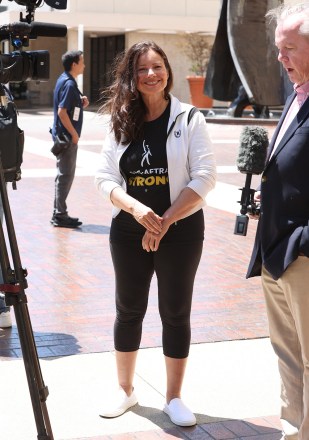 Fran Drescher President of the SAG-AFTRA seen after announcing to forge ahead in the strike after holding firm to negotiations. 13 Jul 2023 Pictured: Fran Drescher. Photo credit: APEX / MEGA TheMegaAgency.com +1 888 505 6342 (Mega Agency TagID: MEGA1007045_012.jpg) [Photo via Mega Agency]