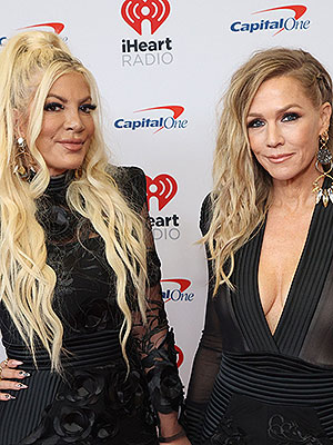 Tori Spelling and Jennie Garth