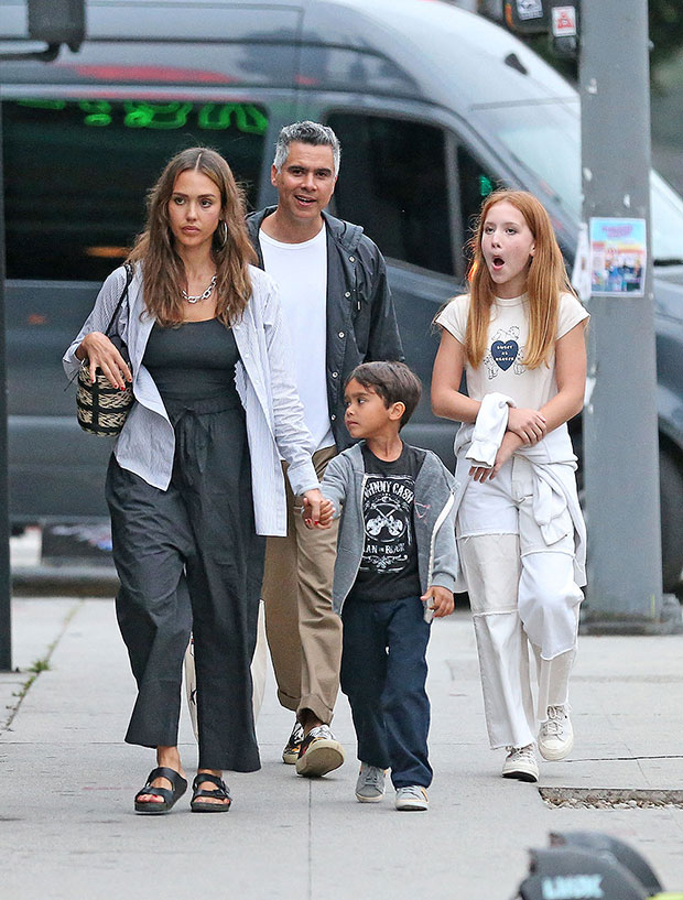 Jessica Alba, Cash Warren, Kids