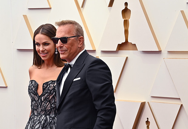 Kevin Costner, Christine Baumgartner