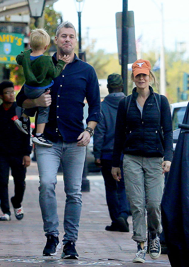 Ant Anstead and Renee Zellweger with his kids