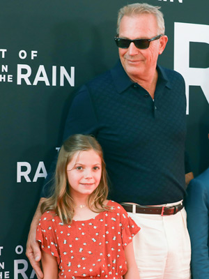 kevin costner daughter grace