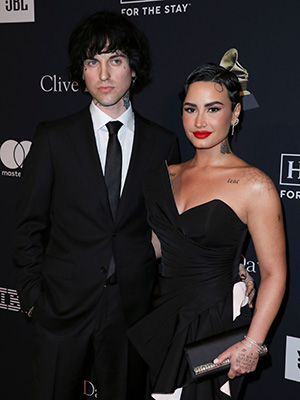 Demi Lovato, Jutes